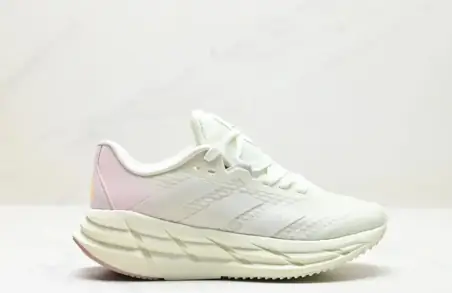 Adidas Running Shoes · 32 variantes