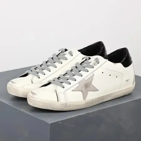 Golden Goose Super-Star Sneakers · 33 variantes
