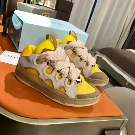 Lanvin shoes · 40 variantes