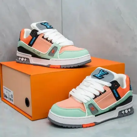 Louis Vuitton Archlight Sneakers · 33 variantes