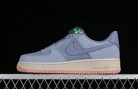 Nike Air Force 1 Sneakers