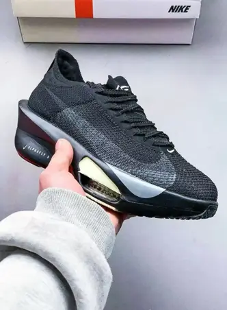 Nike Air Zoom Alphafly 3 /Alphafly Next · 27 variantes