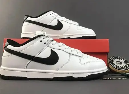 Nike SB Dunk Low Premium Sneakers