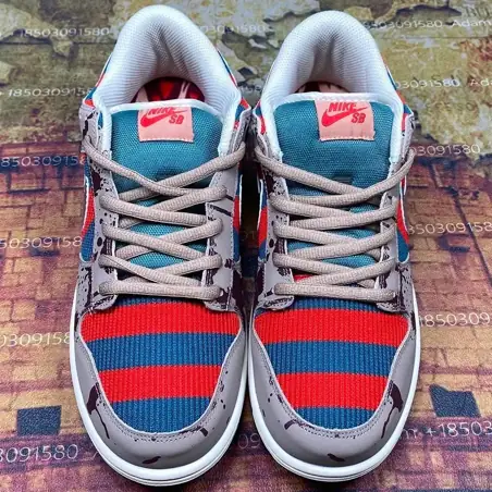 Nike SB Dunk Low Premium Sneakers