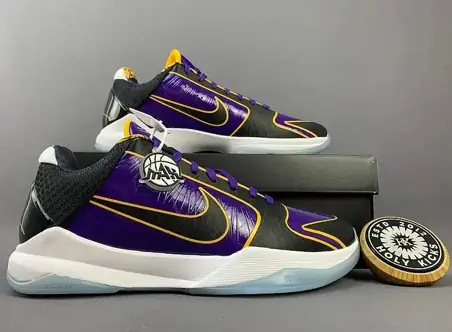 Nike Zoom Kobe 4 Protro Sneakers · 25 variantes
